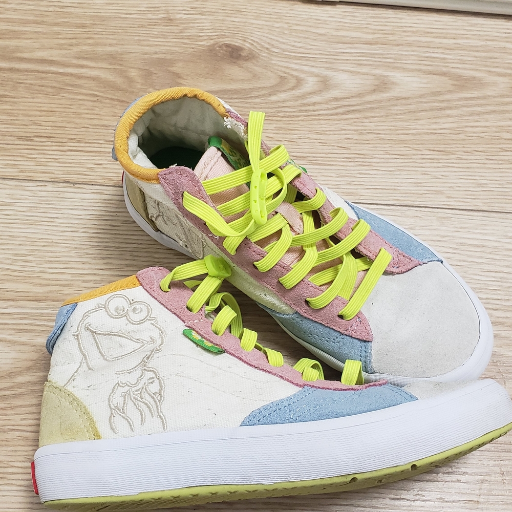 Vans Kids Sneakers with Yellow and Blue Accents